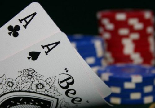 Как научиться играть в покер с нуля новичку?