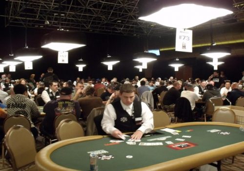 Стратегия игры в покер на турнирах