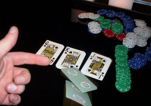 Как обмануть покер-рум?