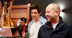 Жоао Виейра выиграл турнир суперхайроллеров на PartyPoker